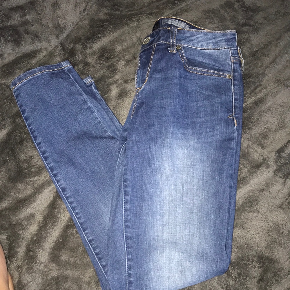 jeans